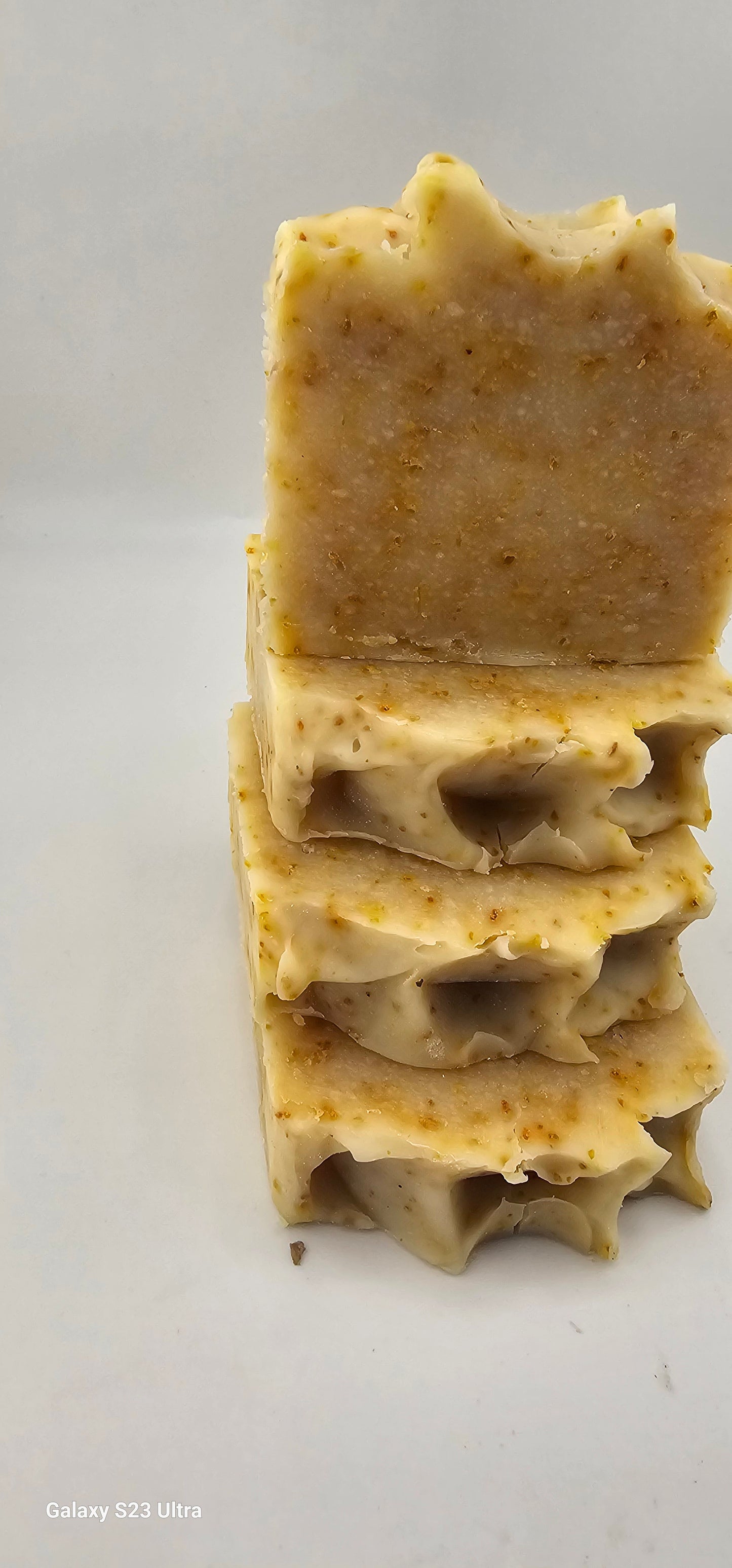 Turmeric Exfoliating Soap – Handmade Brightening Bar for Clear Skin