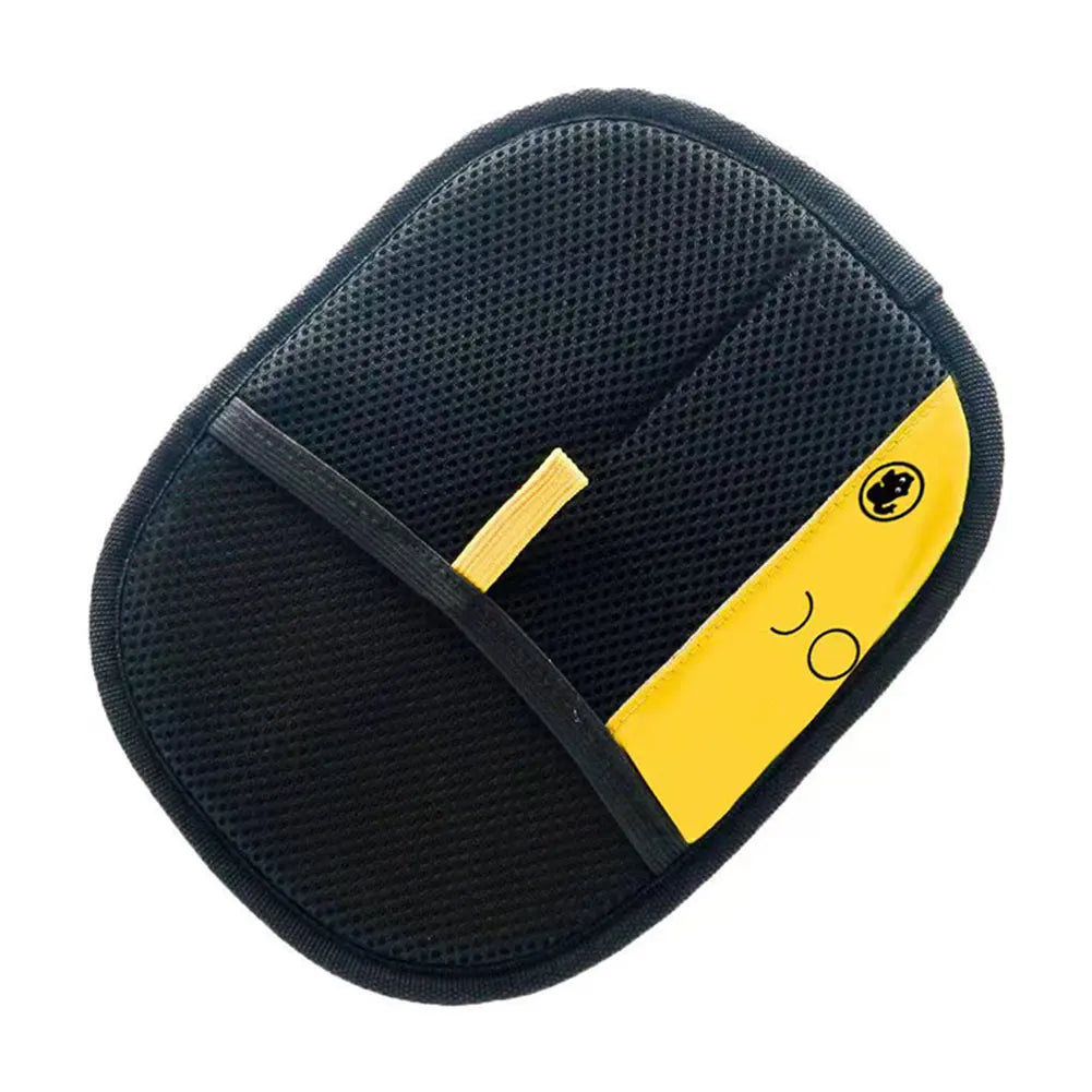 Pet Grooming Gloves – Deshedding Brush & Gentle Massage for Cats, Dogs & More