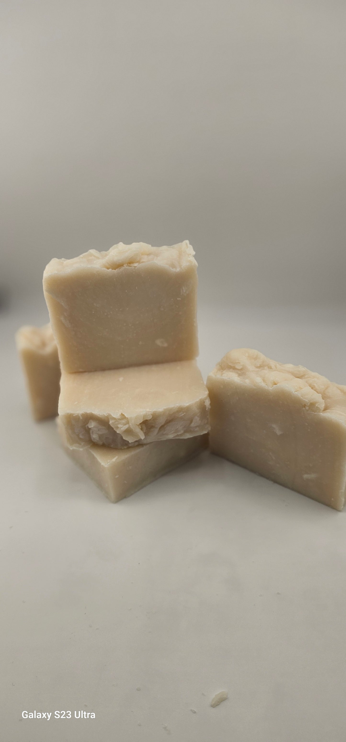Natural Unscented Handmade Soap Bar – Fragrance-Free for Sensitive Skin