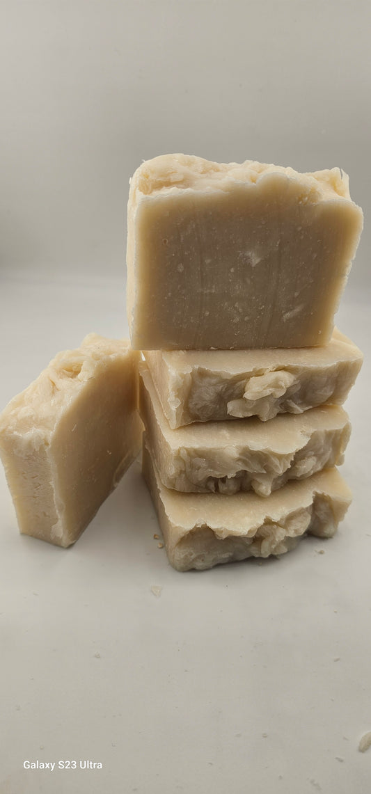 Natural Unscented Handmade Soap Bar – Fragrance-Free for Sensitive Skin