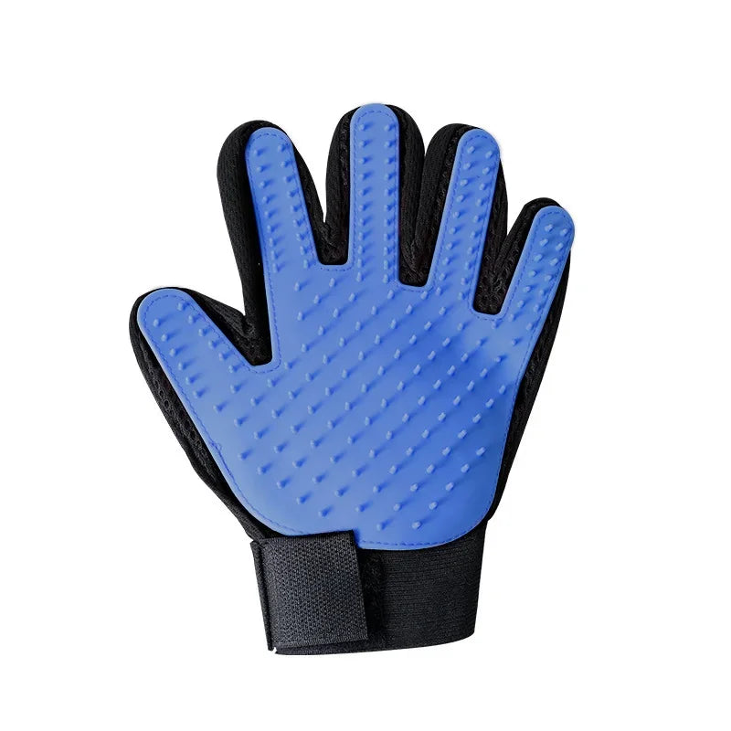 Pet Grooming Glove – Gentle Shedding & Bathing Brush for Cats & Dogs